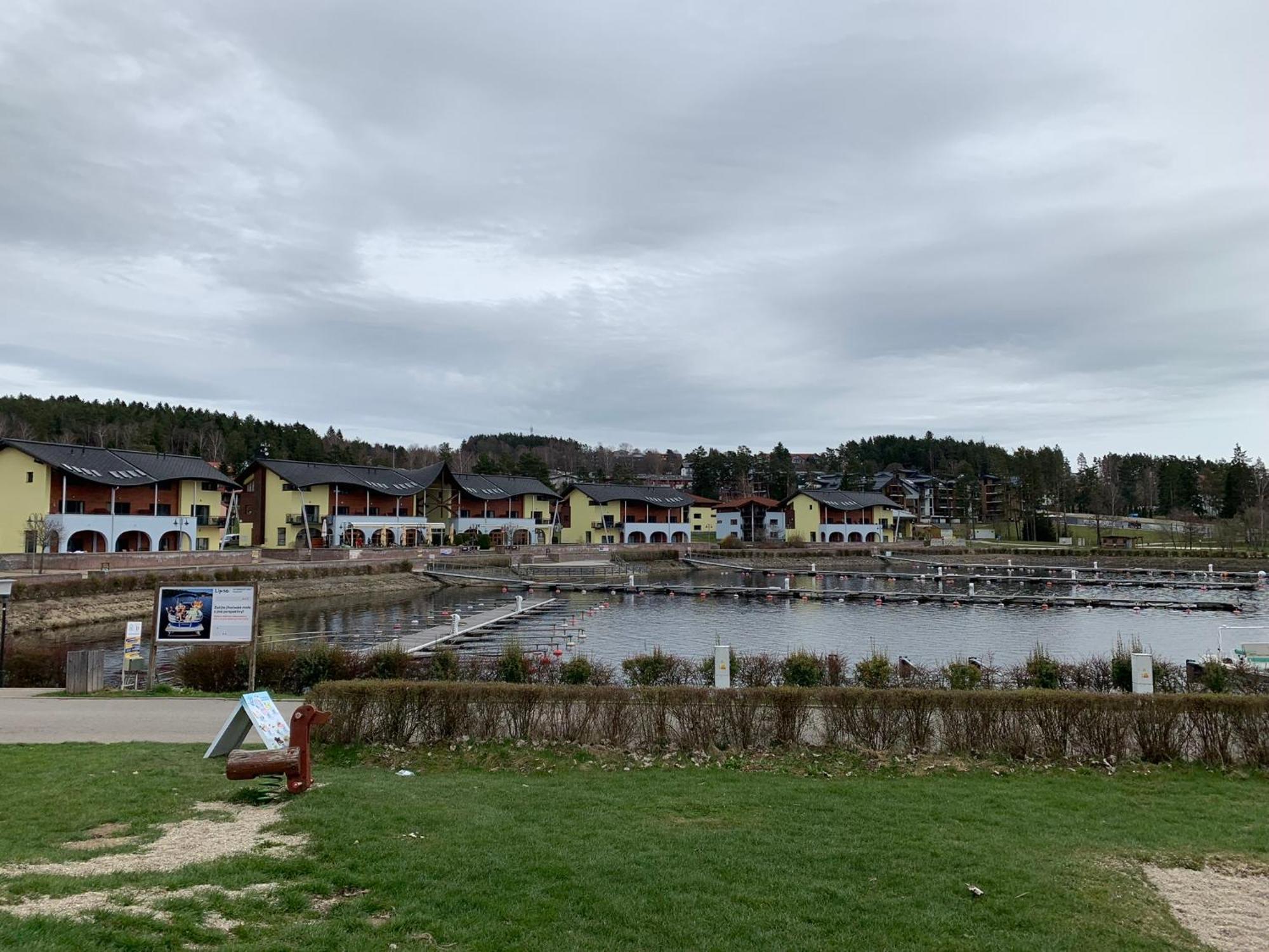L&B Lake View Modern Apartment Lipno nad Vltavou Eksteriør bilde