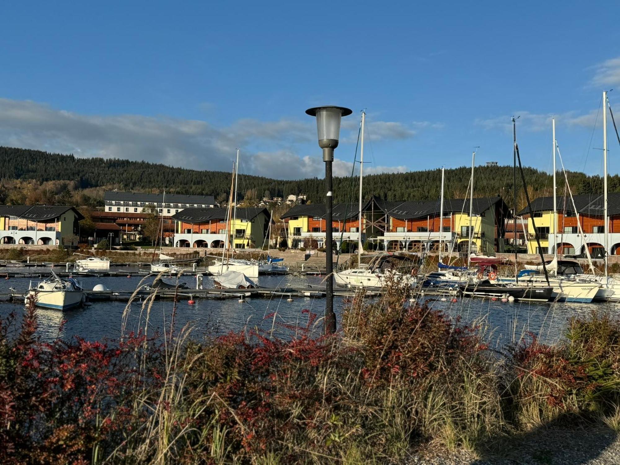 L&B Lake View Modern Apartment Lipno nad Vltavou Eksteriør bilde